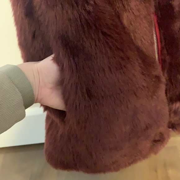J Crew faux fur vest - Picture 2 of 3